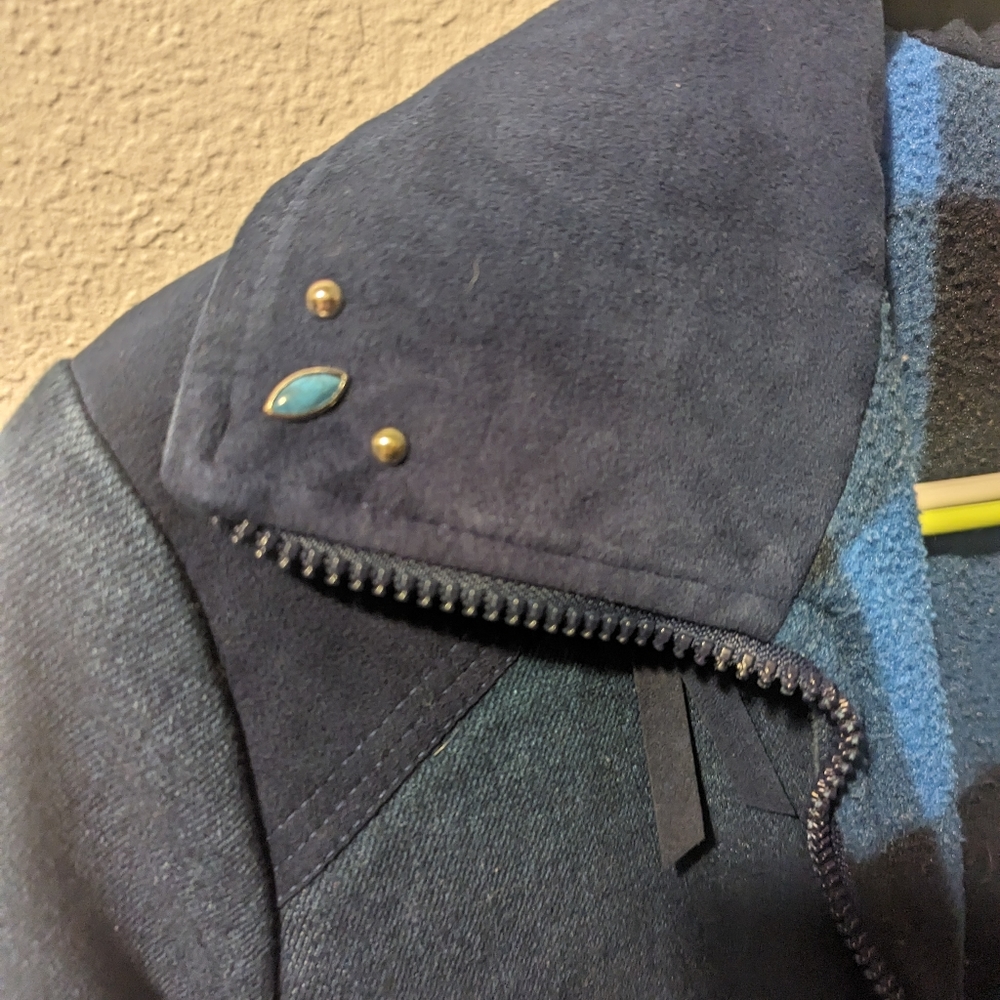 Denim jacket with Pendleton flannel lining - Picture 3 of 5